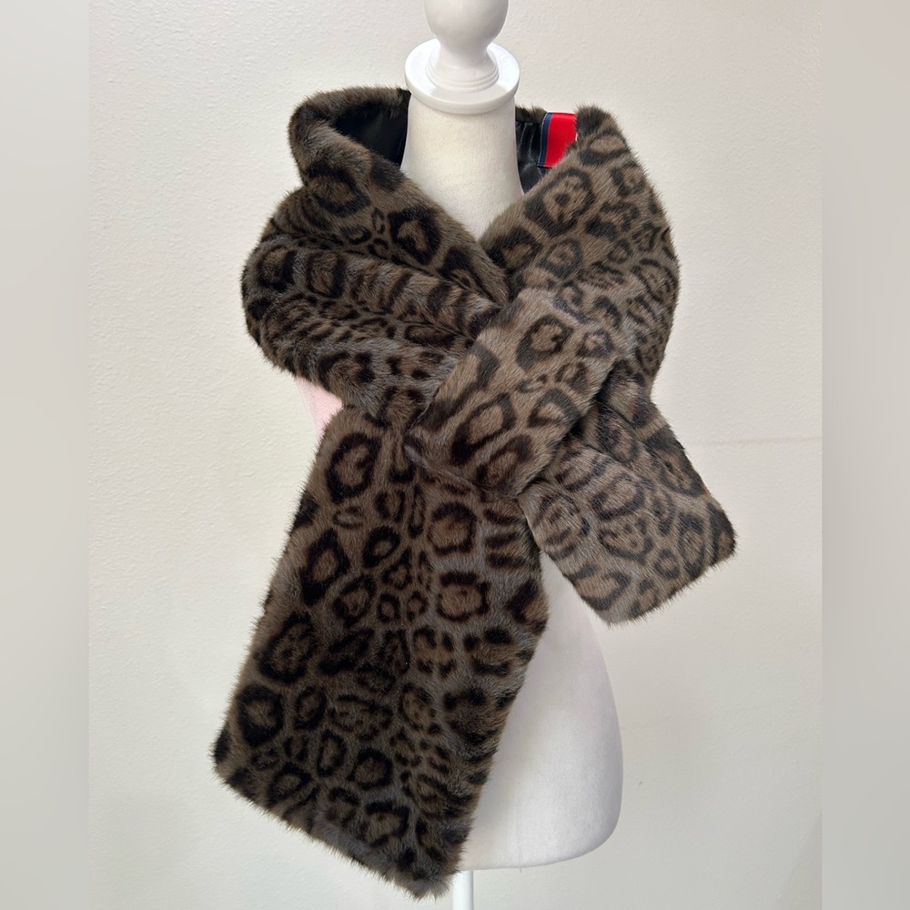 Pretty Rugged Leopard Print Faux Fur Scarf, OS, NWOT
